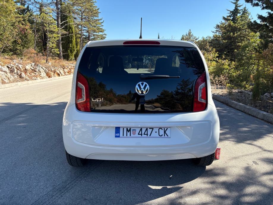 VW Up! 1,0 MPI 2016., fotografija 6