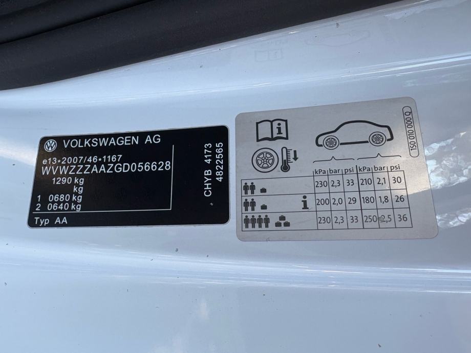 VW Up! 1,0 MPI 2016., fotografija 20