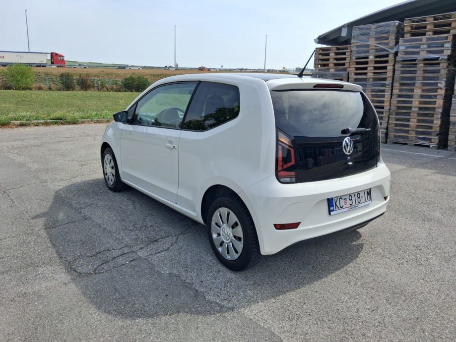VW Up! 1,0, fotografija 4