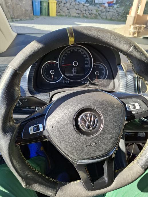 VW Up! 1,0, fotografija 10