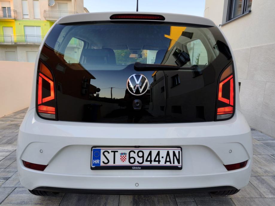 VW Up! 1,0, fotografija 4
