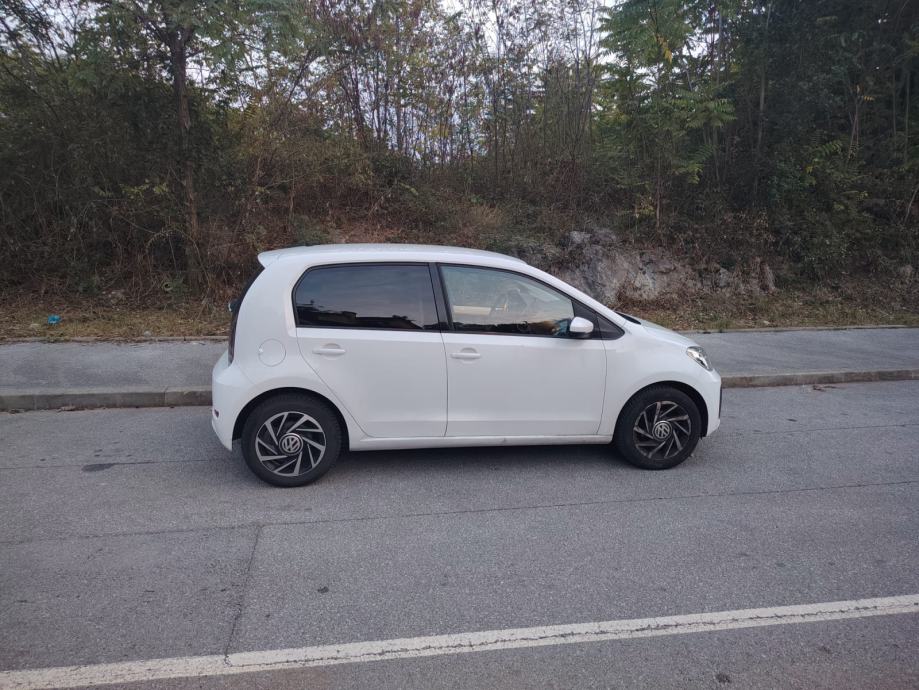 VW Up! 1,0, pogled izvana - slika 3