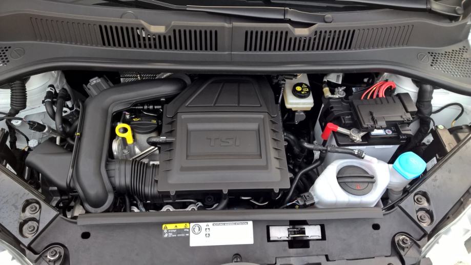 VW Up! TSI beats, 1.vl.90KS, 49km, HR, Servisna, vrhunski zvuk, ocuvan, fotografija 5