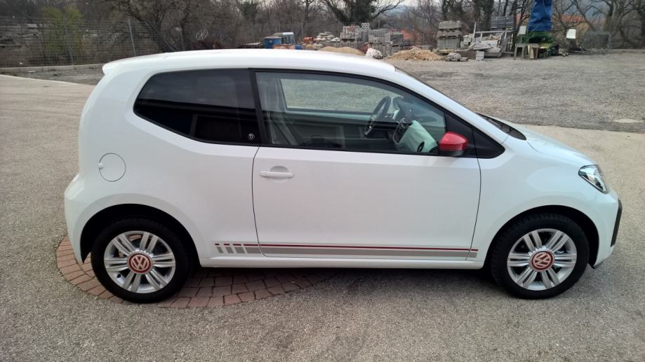 VW Up! TSI beats, 1.vl.90KS, 49km, HR, Servisna, vrhunski zvuk, ocuvan, fotografija 14