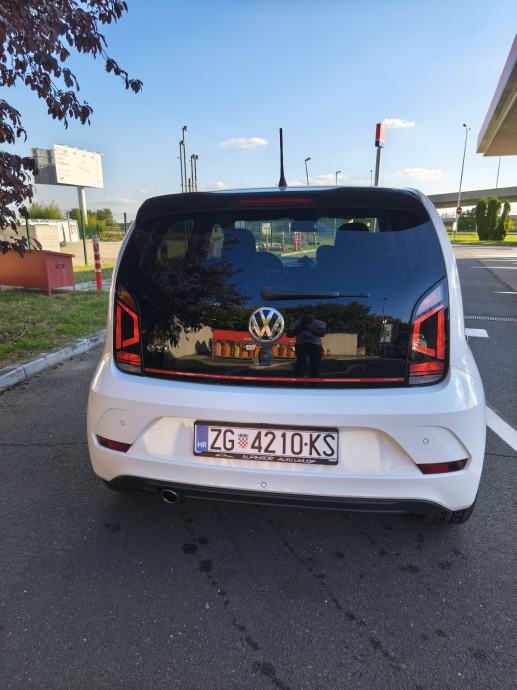 VW Up! 1,0 TSI GTI, fotografija 7