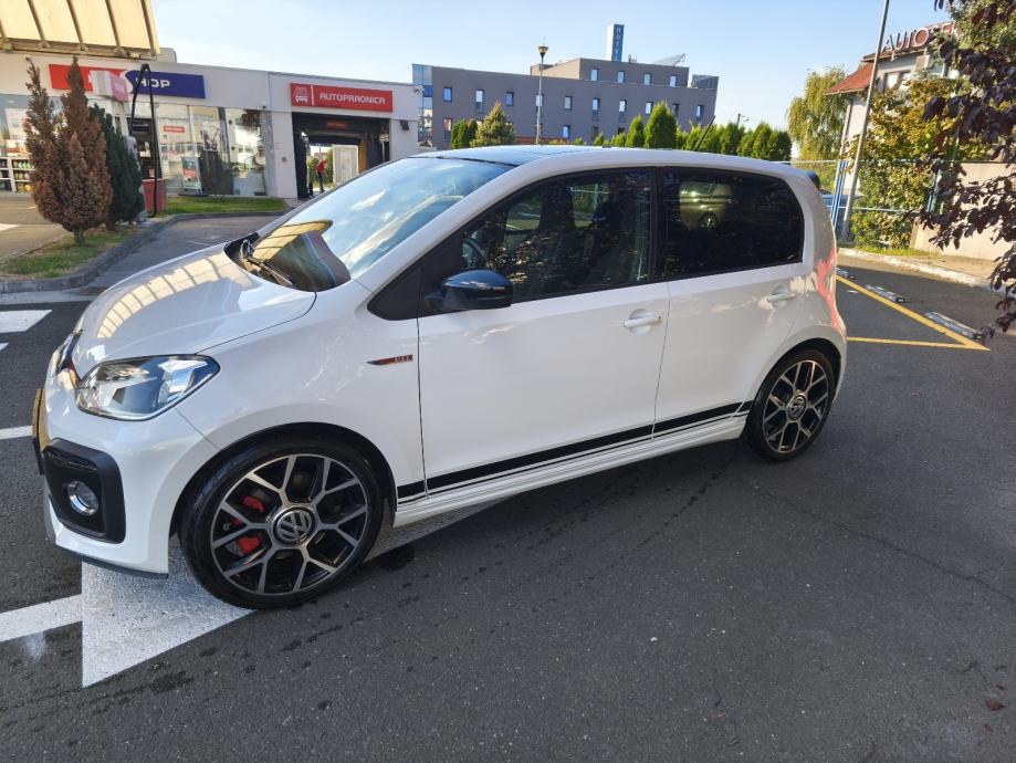 VW Up! 1,0 TSI GTI, fotografija 6