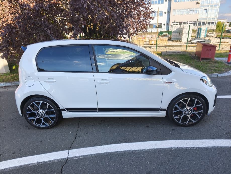 VW Up! 1,0 TSI GTI, fotografija 5