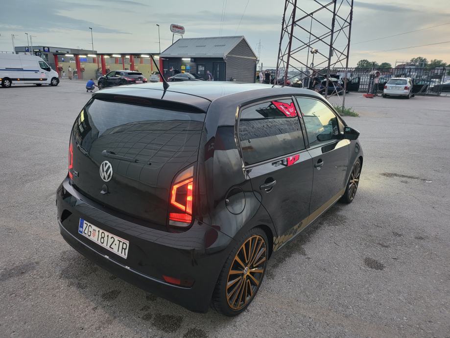 Vw Up 2017null