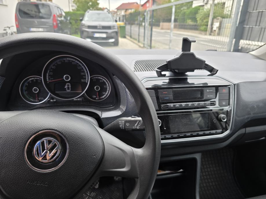 VW Up! e-up! automatik, fotografija 12