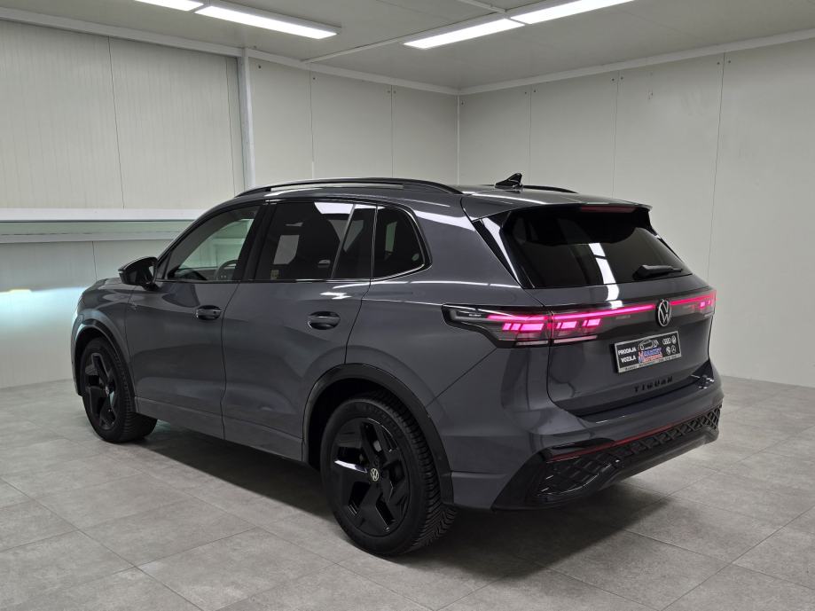 VWTiguan2,0 TDI,R-LINE BLACK EDITION,IQ LED,IQ DRIVE,KAMERA360°,GARANC, fotografija 6