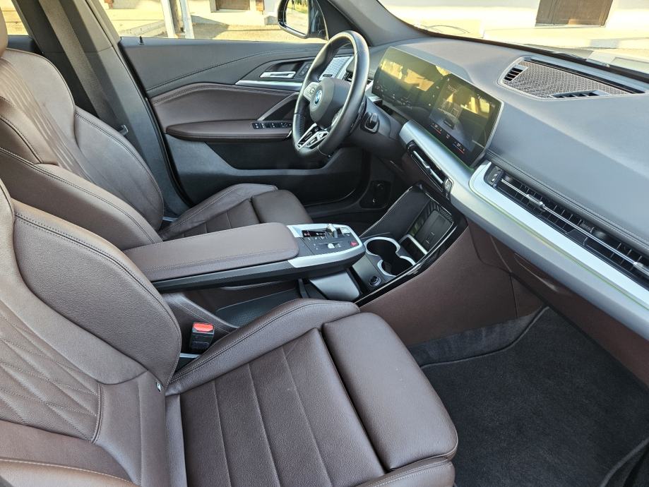 X1 xDrive30e mSportPro automatik 78000 km. U PDV-u, fotografija 10