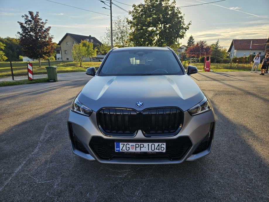 X1 xDrive30e mSportPro automatik 78000 km. U PDV-u, fotografija 17