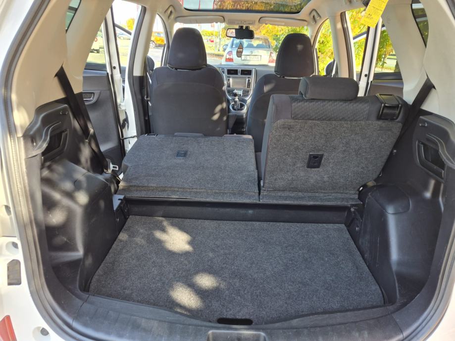 Yaris-Verso-S 1.4 D4D-JESENSKI TJEDNI BONUS 700 EUR, fotografija 15