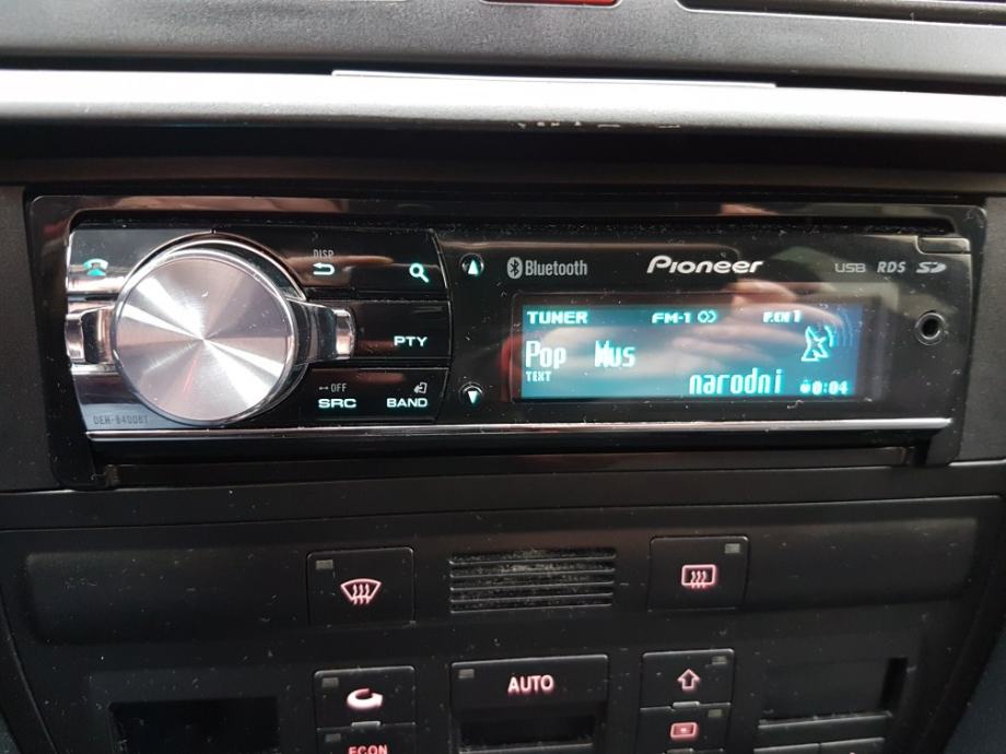 Auto radio + usb + bluetooth + cd
