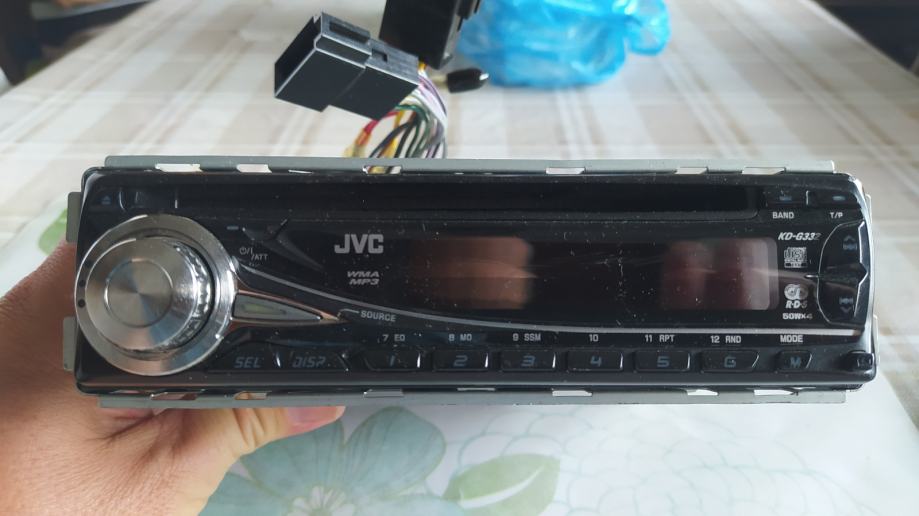 Auto radio cd Mp3 JVC, model KD-G332 ispravan
