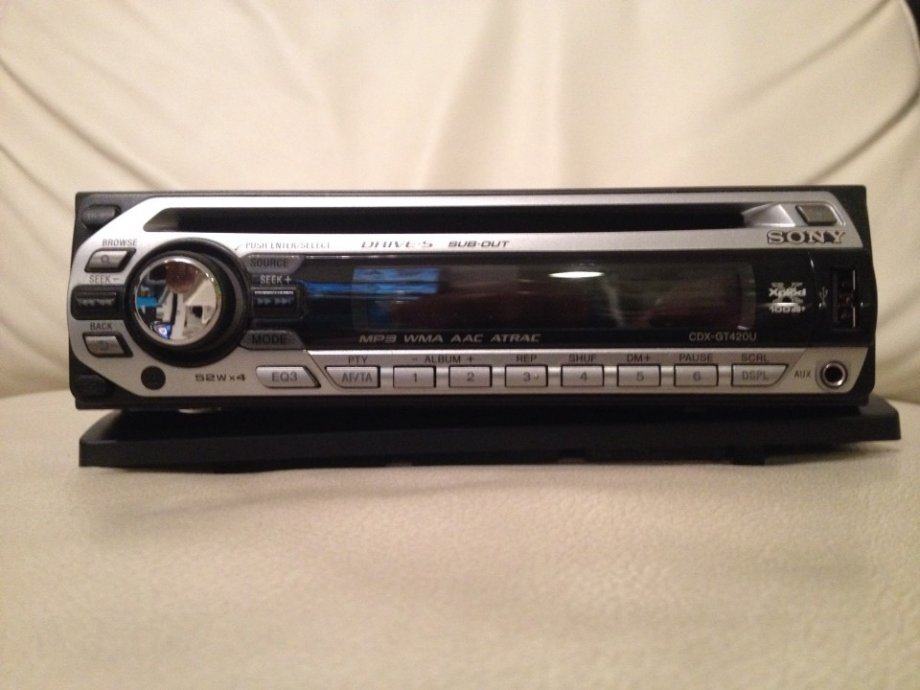 Auto radio Sony Xplod CD, MP3, USB