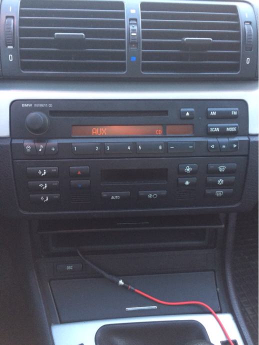 Aux bmw e46