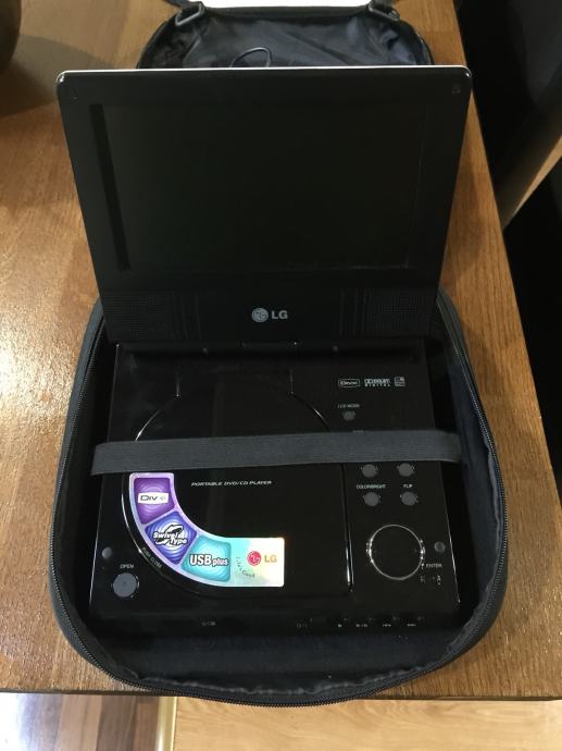 DVD player za auto, vikendicu,......