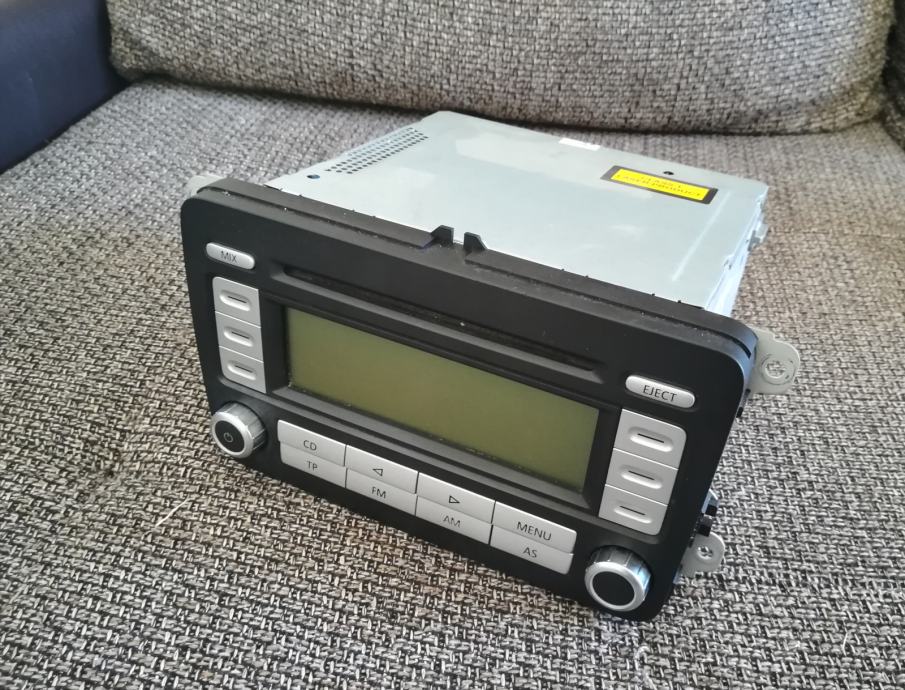 Golf V radio RCD 300