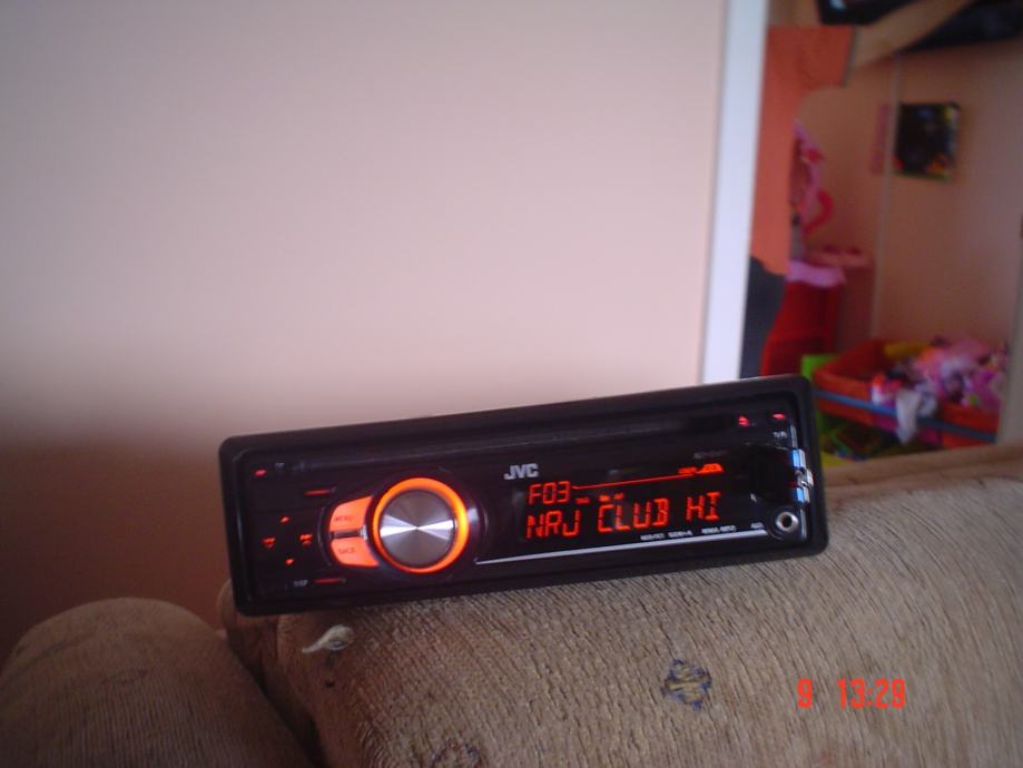 JVC autoradio cd,wma,aux,mp3,USB 4x50w mosfet pojaćalo, COLOR DISPLEJ