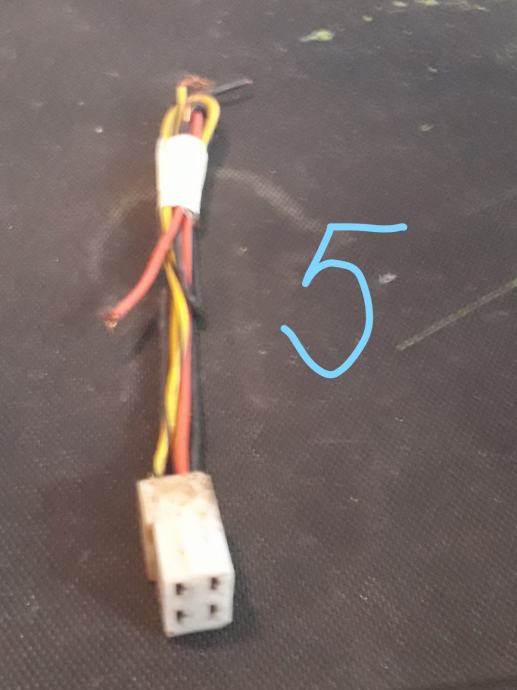 konektor adapter kabeli za auto radio