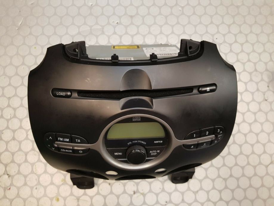 MAZDA 2 CD RADIO MP3 PLAYER