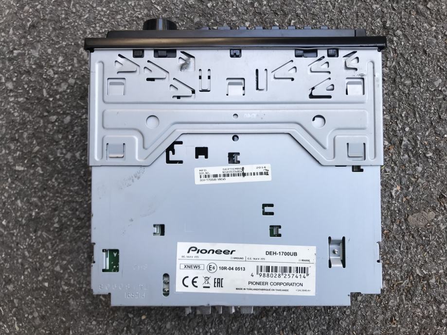 Pioneer DEH-1700UB