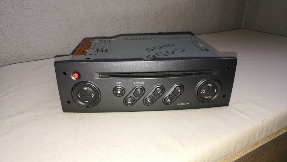 AUTO RADIO CD MP3 PLAYER RENAULT SCENIC