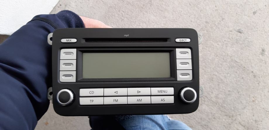 Radio CD za Volkswagen Golf 5