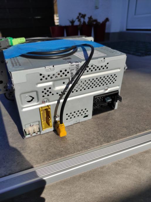 RCD 510 iz Golfa 5, sa kodom