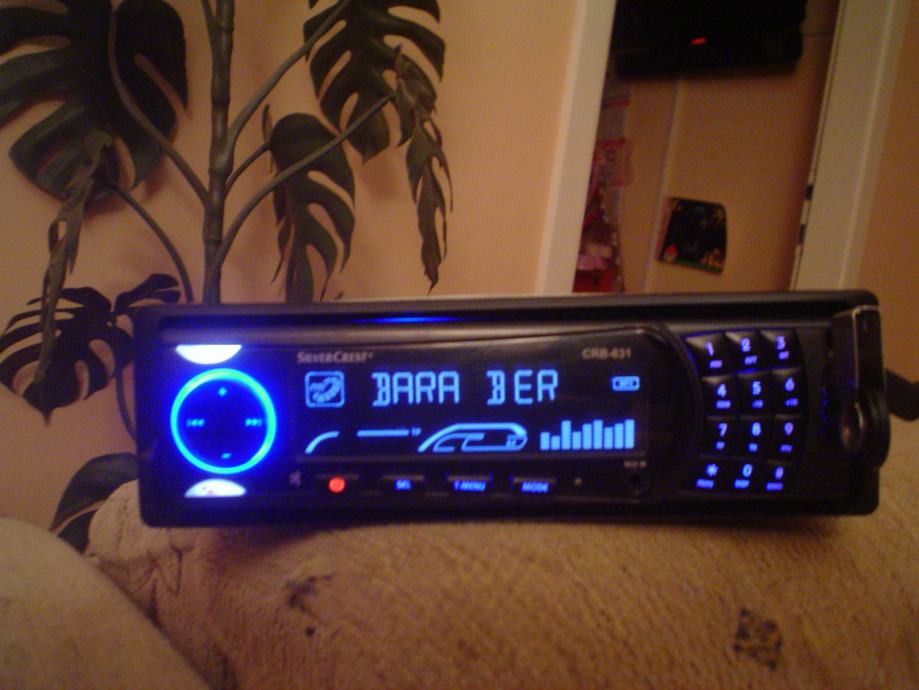 SilverCrest autoradio cd,aux,mp3,SD cart,USB , Bluetooth 4x45w