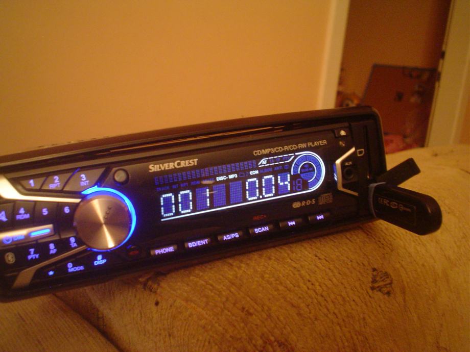 SilverCrest autoradio cd,aux,mp3,sd cart,USB,BLUETOOTH 4x45w