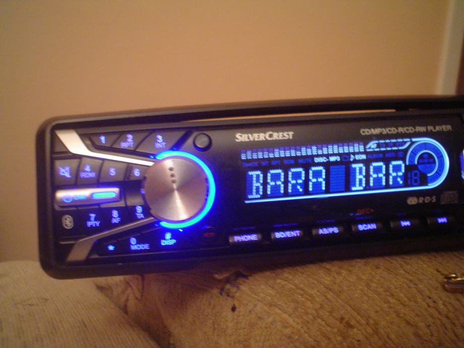 SilverCrest autoradio cd,aux,mp3,sd cart,USB,BLUETOOTH 4x45w