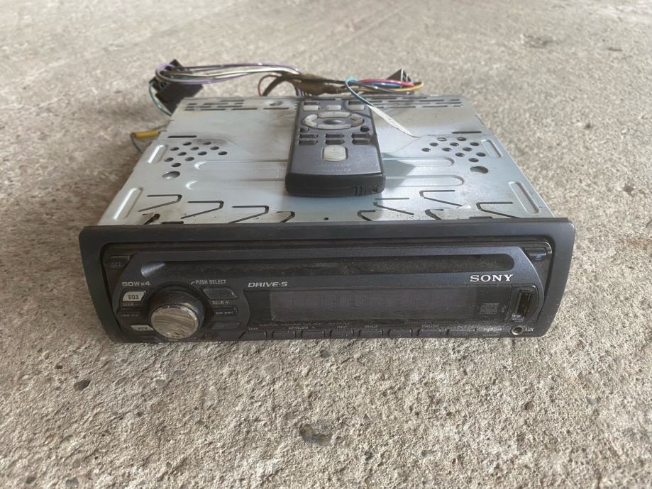 Sony CDX-GT414U radio, usb, cd