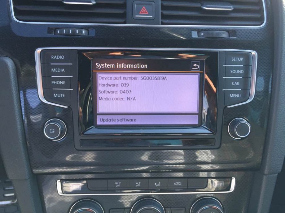 VW golf 7 , passat B8 original radio Composition media