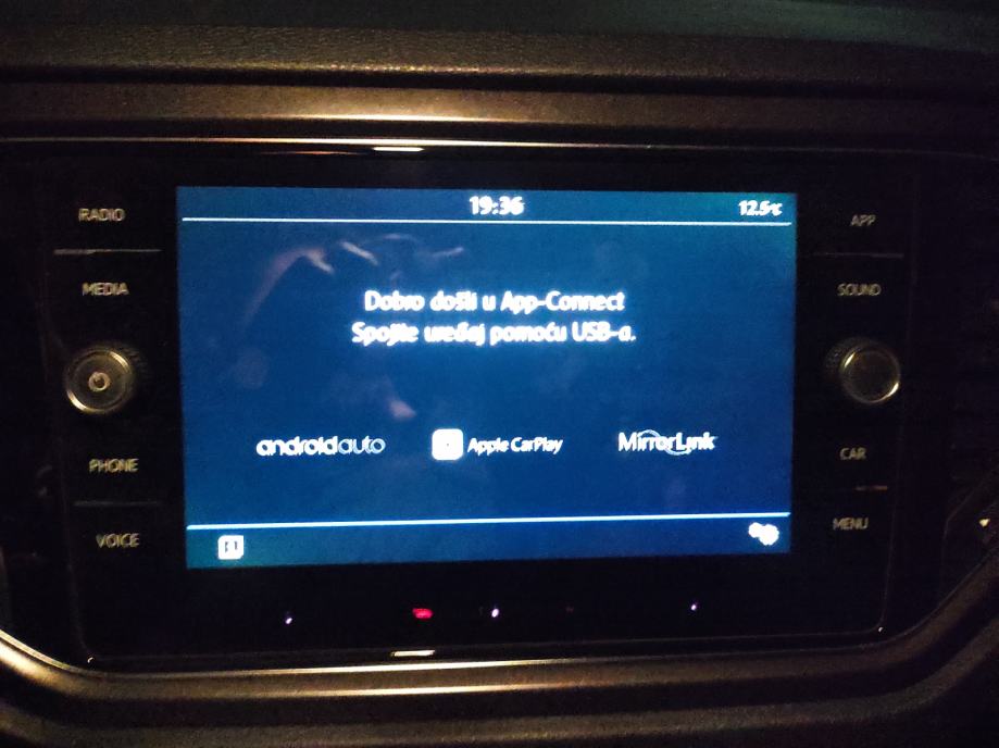 Android auto Apple Carplay App connect Mirror link VW grupa