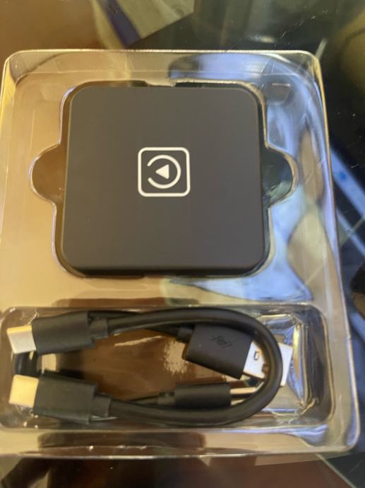 Apple Carplay i Android auto Bežični adapter NOVO!!!
