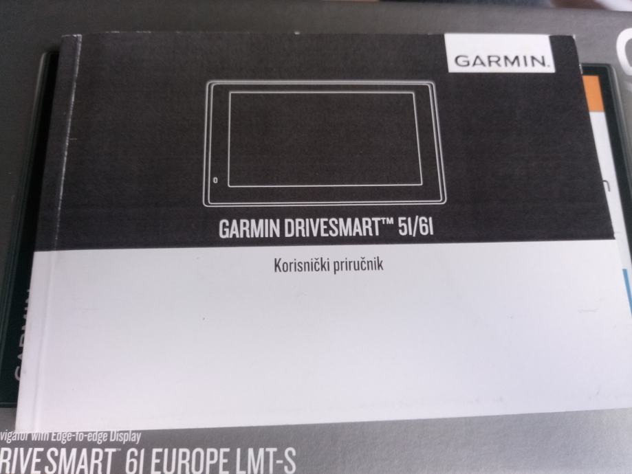 Garmin drive smart 61