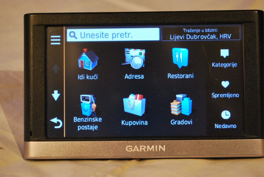 Navigacija Garmin 2598 LMTD SPAŠAVA VOZAĆE OD PLAĆANJA KAZNI