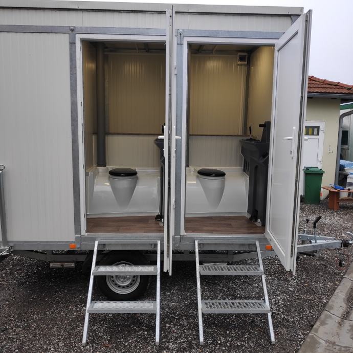 Prikolica pokretni WC evolution