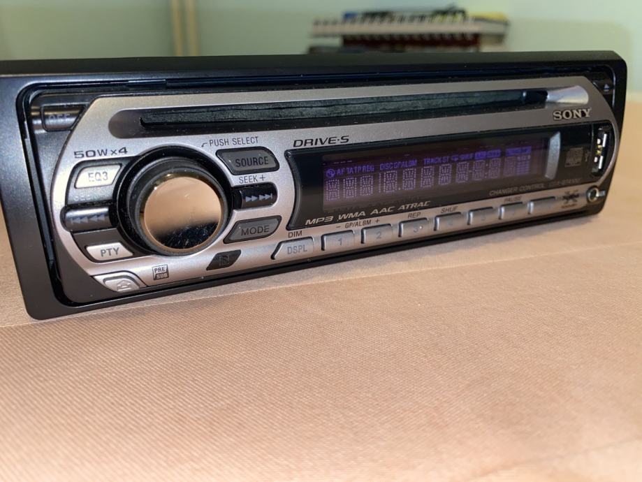 Auto radio Sony CD/USB player