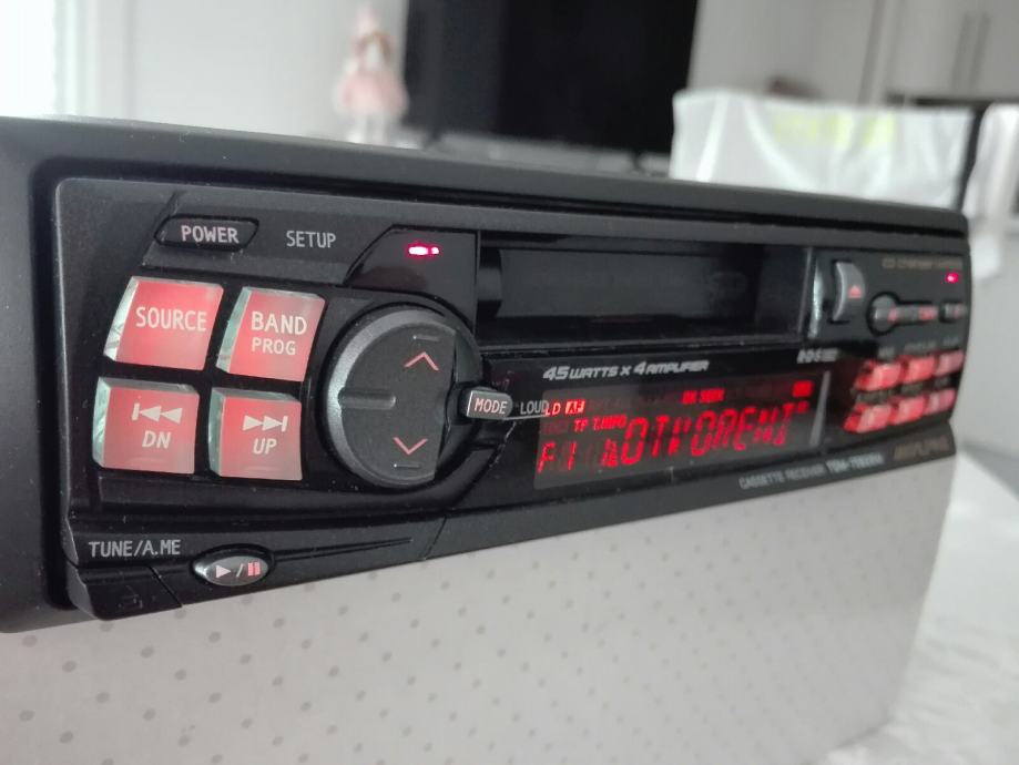 AUTORADIO ALPINE TDM-7582RM
