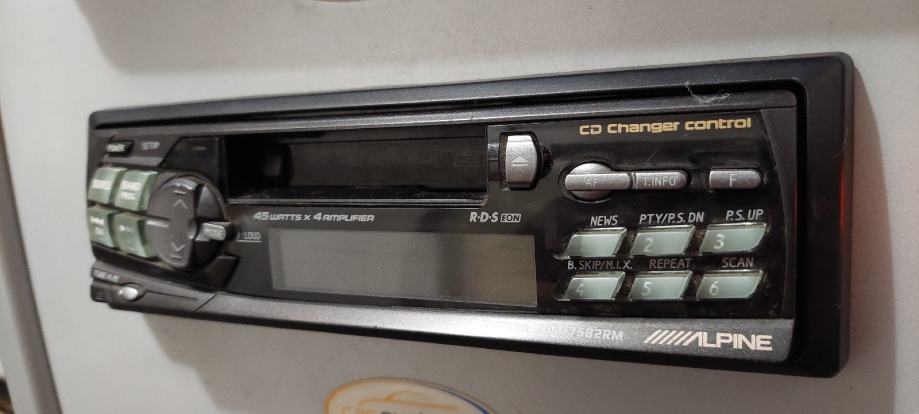 AUTORADIO ALPINE TDM-7582RM