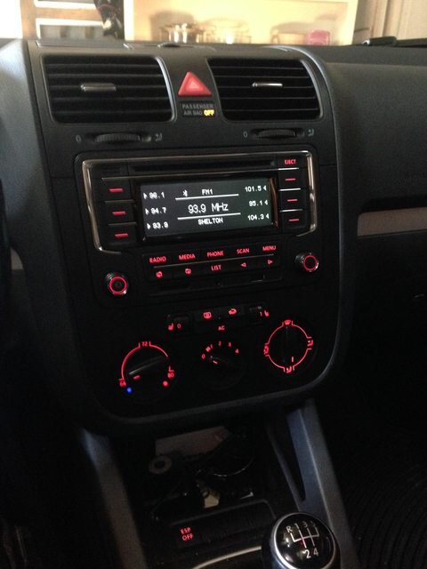 Original radio VW Golf 5, 6, Eos, Passat - SD, USB, Aux, CD, BLUETOOTH