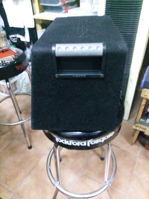 Auto subwoofer HERTZ SubwoferEBX 200 500W!