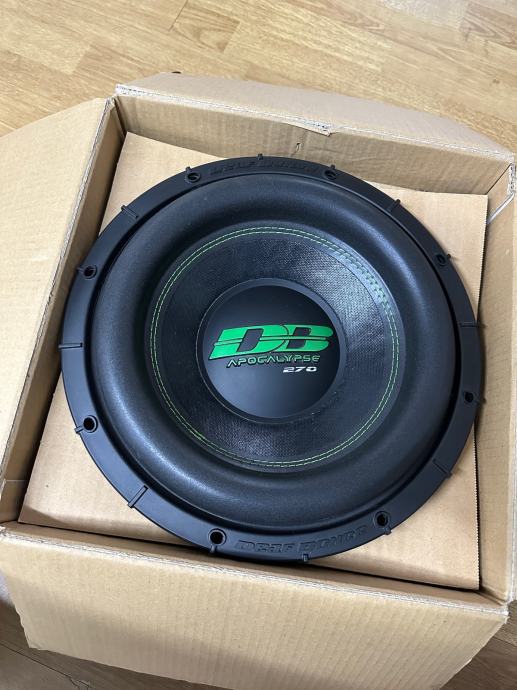 4 Deaf Bonce Apocalypse 272 D2s ran on clean power. Custom box