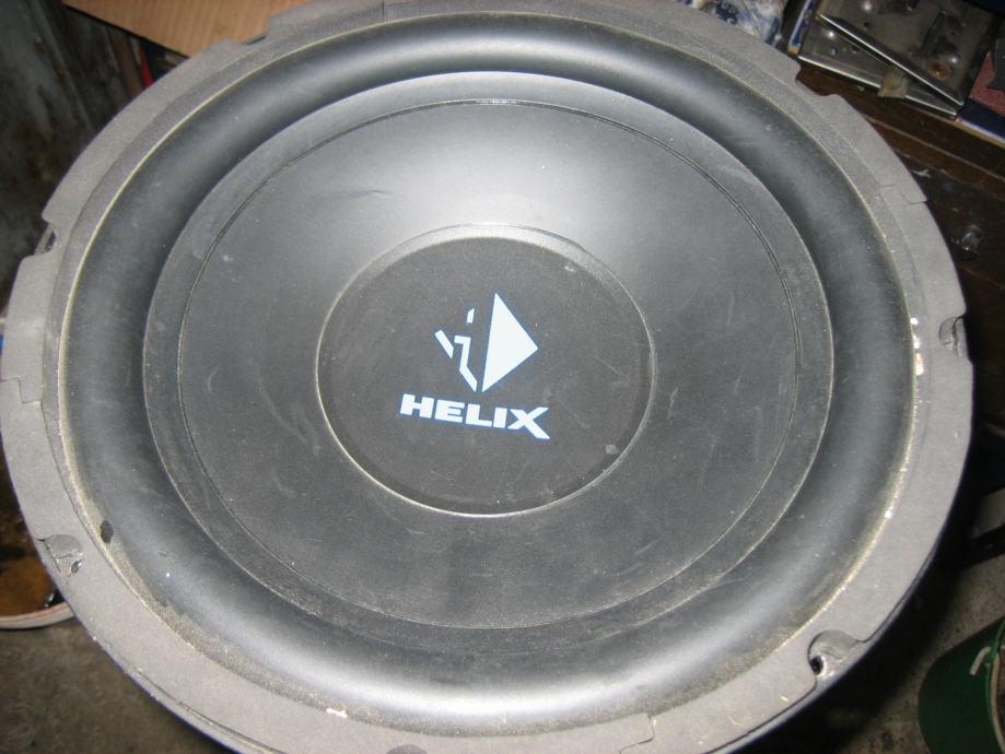 HELIX DEEP BLUE 12 30cm 500 W Subwoofer 300 KUNA!!