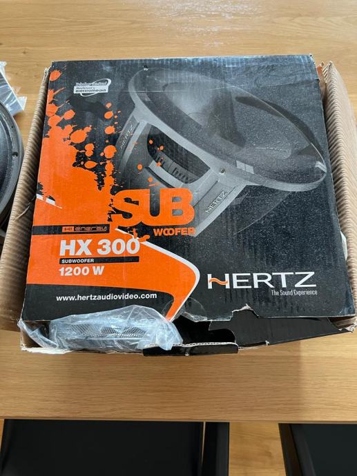 Hertz HX300 1200W auto subwoofer