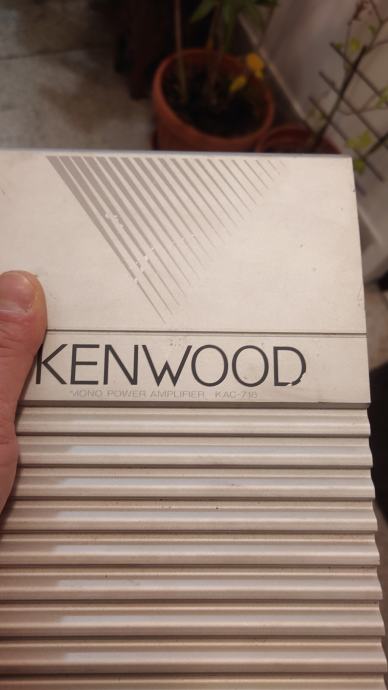 Kenwood mono auto pojačalo