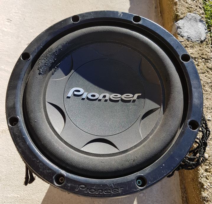 Subwoofer za auto Pioneer TSW306C